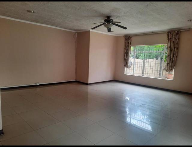 4 BEDROOM HOUSE FOR SALE IN ARCON PARK